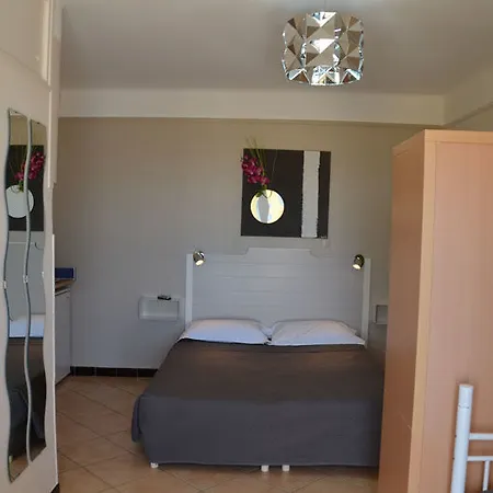 Lido 2* Hyères